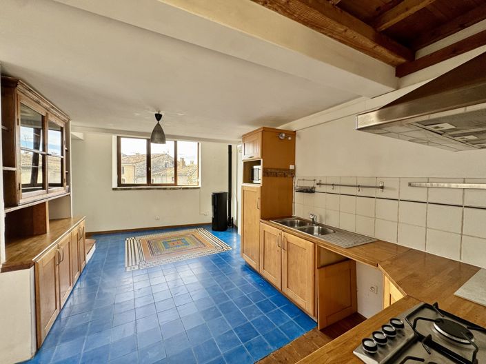 Image No.5-2 Bed House for sale