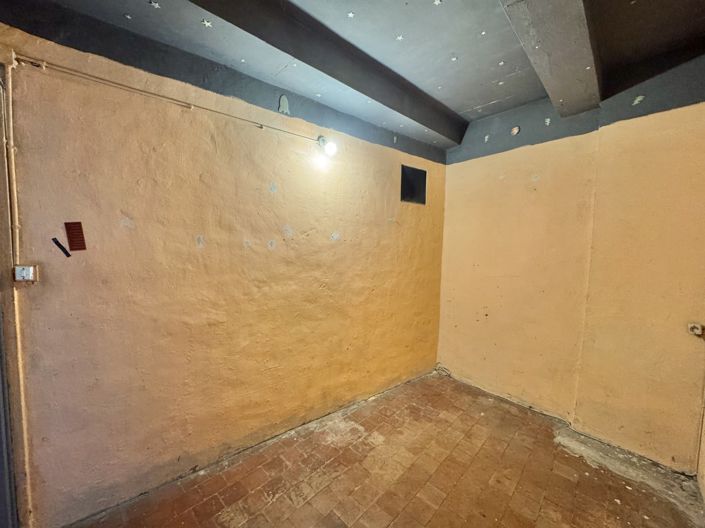 Image No.16-3 Bed House for sale