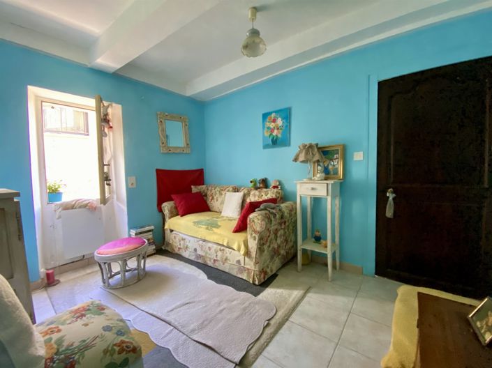 Image No.6-2 Bed House for sale