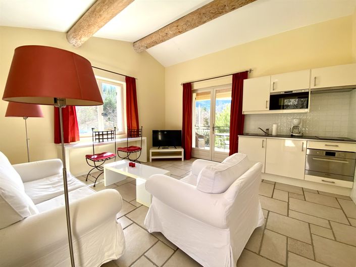 Image No.20-3 Bed House for sale
