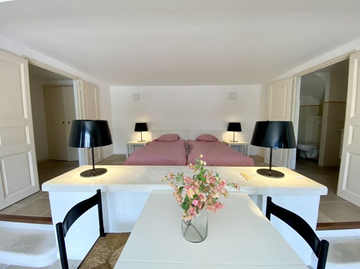 Image No.26-3 Bed House for sale