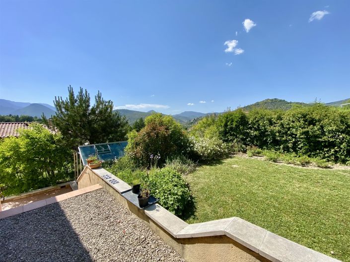 Image No.6-3 Bed House for sale