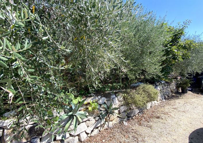 Image No.18-4 Bed House for sale