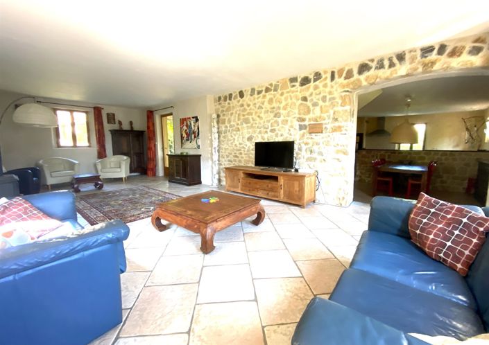 Image No.10-4 Bed House for sale