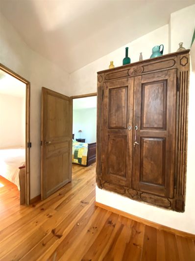 Image No.15-4 Bed House for sale