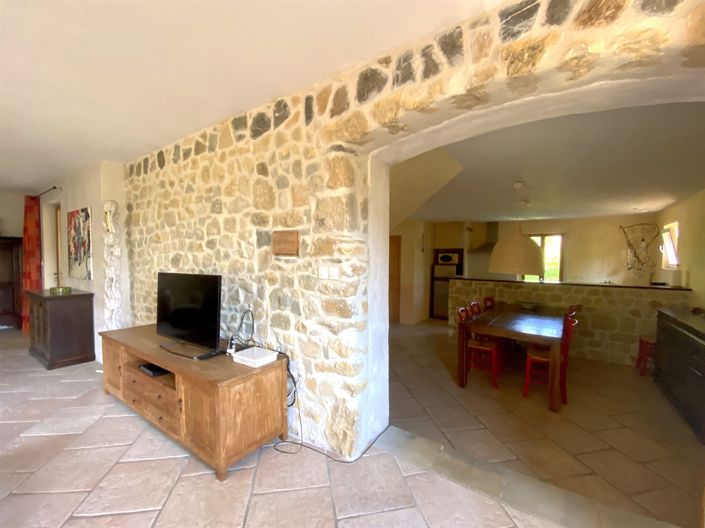Image No.9-4 Bed House for sale