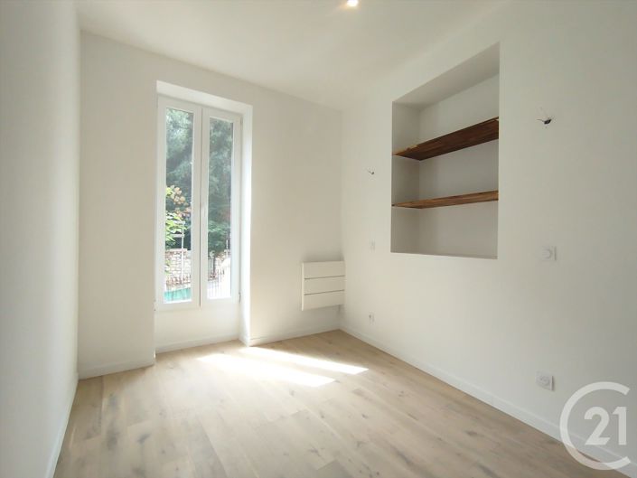 Image No.5-Appartement de 1 chambre à vendre à Nice