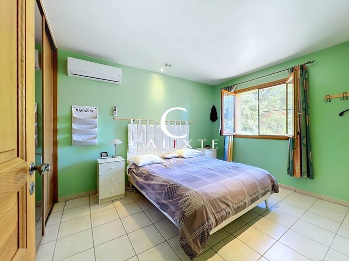 Image No.16-3 Bed House for sale
