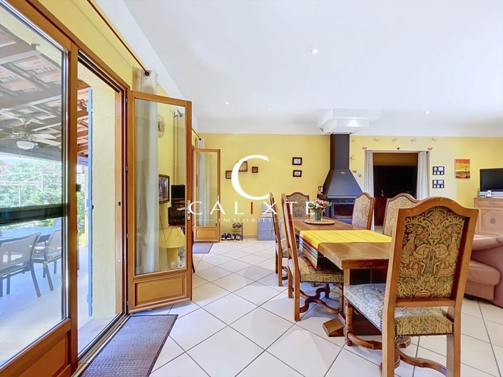 Image No.9-3 Bed House for sale
