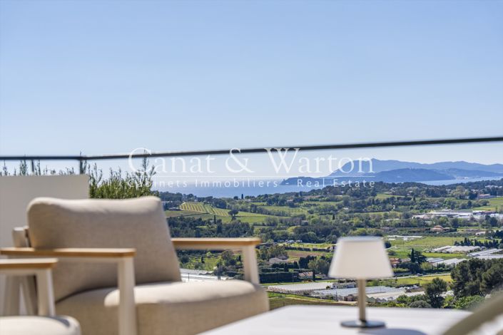 Image No.4-5 Bed House for sale