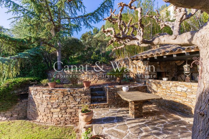 Image No.2-3 Bed House for sale