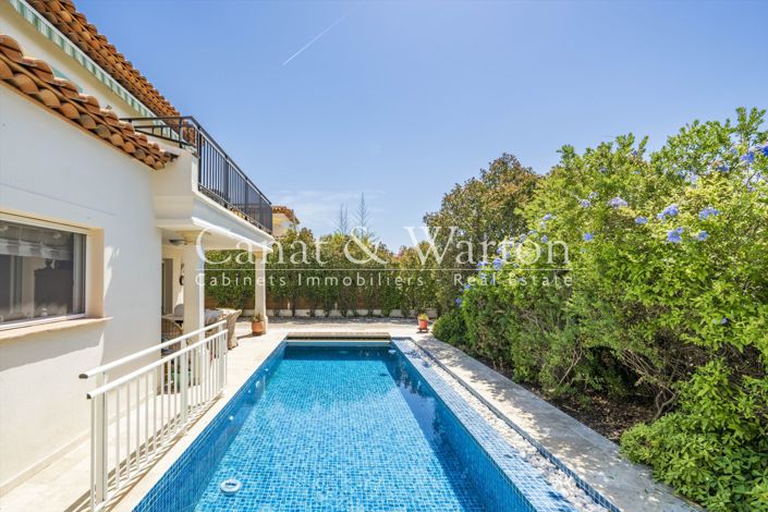 Image No.21-3 Bed House for sale