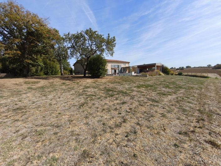 Image No.26-5 Bed House for sale