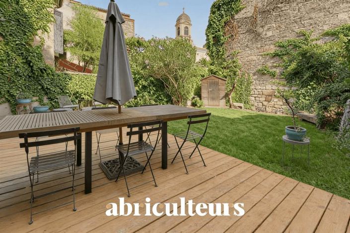 Image No.2-5 Bed House for sale