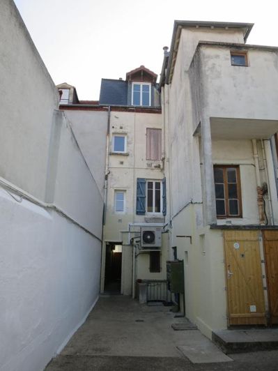 Image No.4-Propriété à vendre à Montluçon