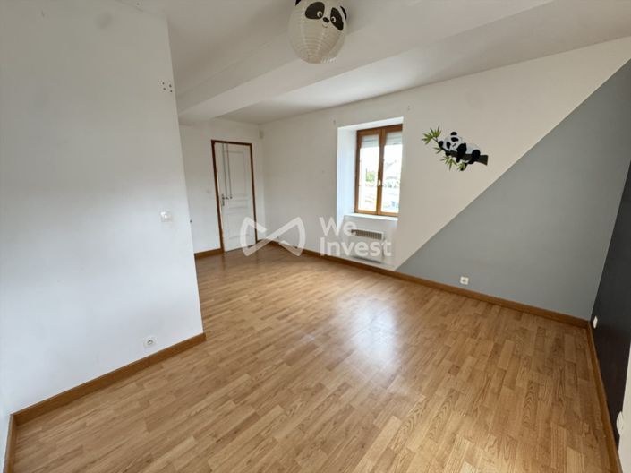 Image No.8-2 Bed House for sale