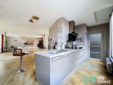 1 - Montmorency, Apartment