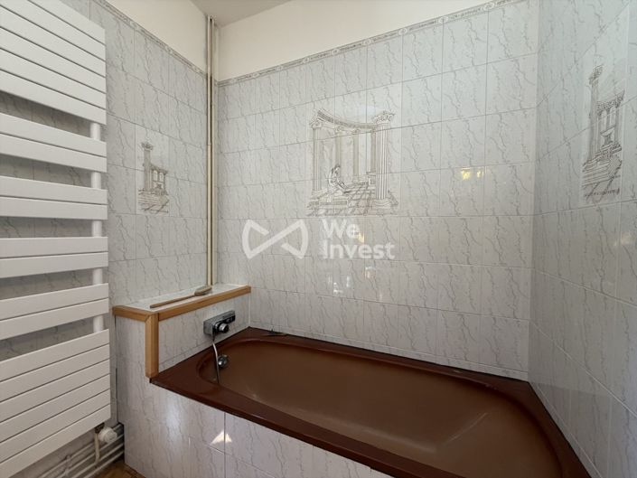 Image No.6-3 Bed House for sale