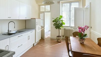 1 - Entrains-sur-Nohain, House