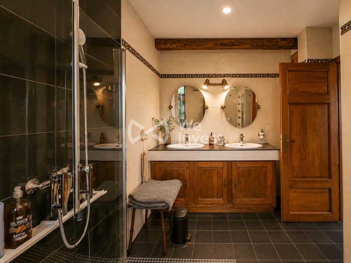 Image No.14-6 Bed House for sale