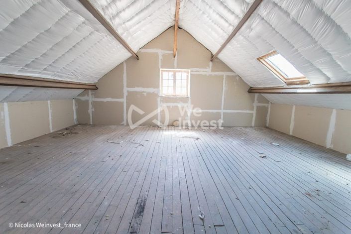 Image No.18-5 Bed House for sale