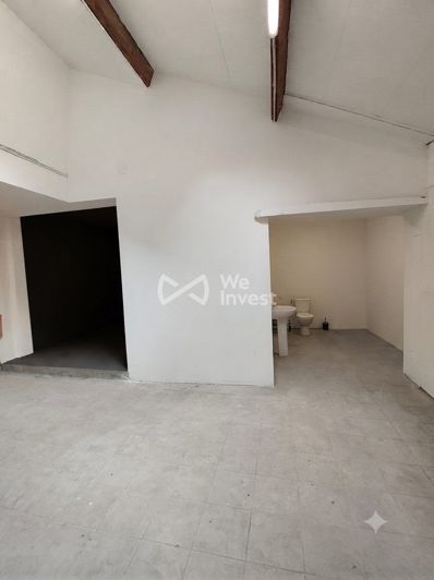 Image No.17-3 Bed House for sale