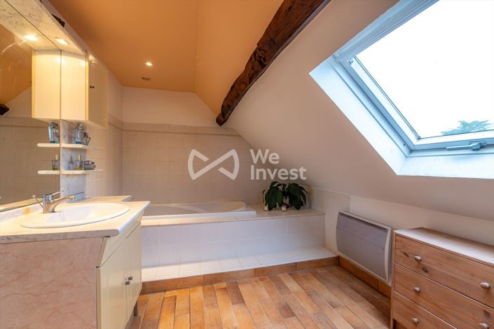 Image No.18-3 Bed House for sale