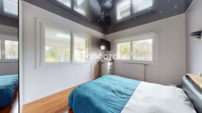 Image No.11-4 Bed House for sale