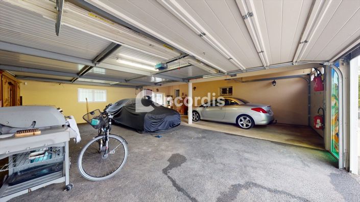 Image No.17-4 Bed House for sale