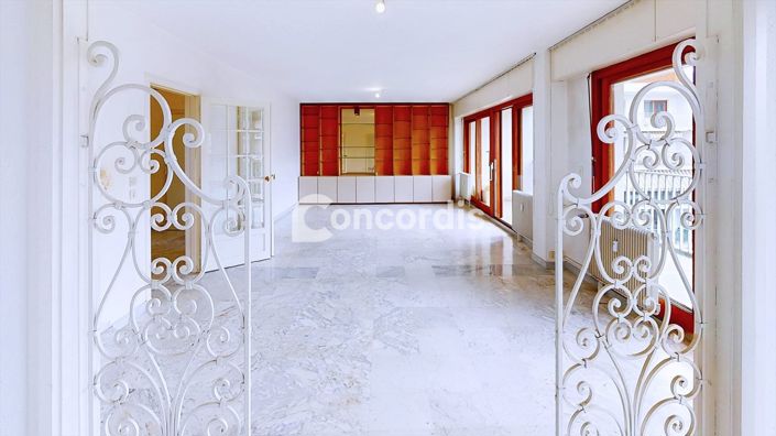 Image No.8-4 Bed Apartment for sale