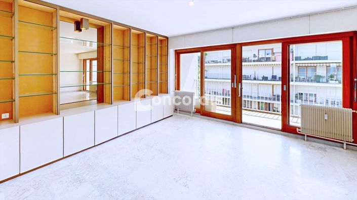 Image No.9-4 Bed Apartment for sale