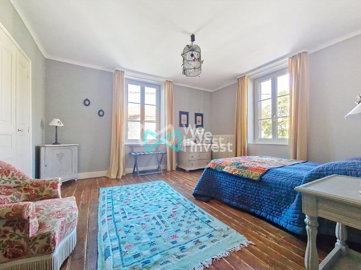 Image No.16-4 Bed House for sale