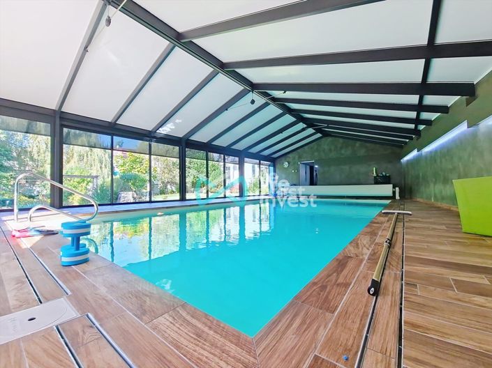Image No.2-4 Bed House for sale