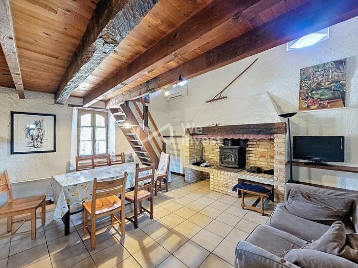 Image No.16-10 Bed House for sale