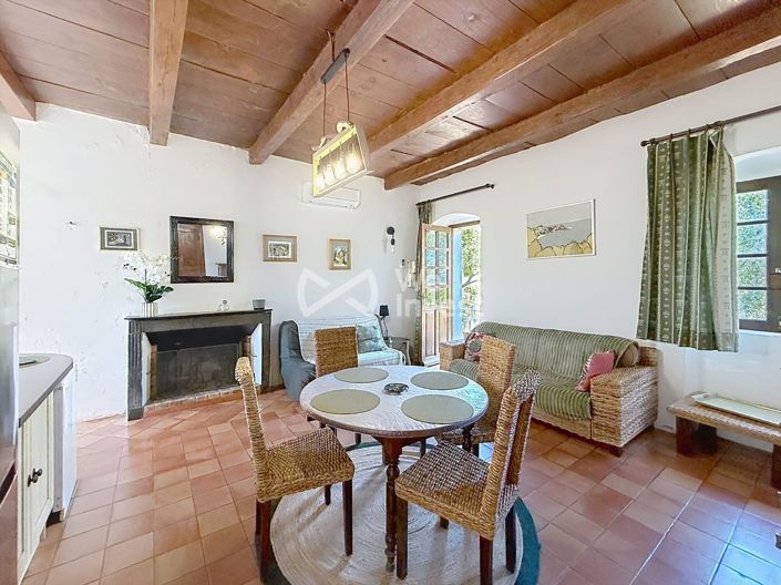 Image No.12-12 Bed House for sale