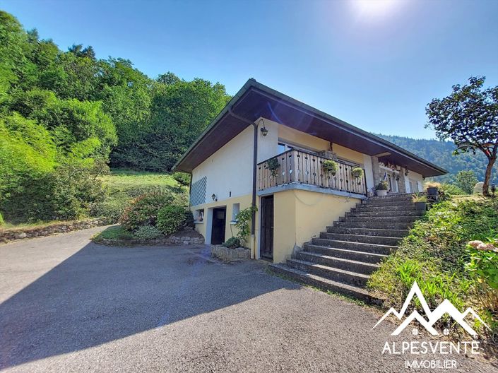 Image No.28-3 Bed House for sale