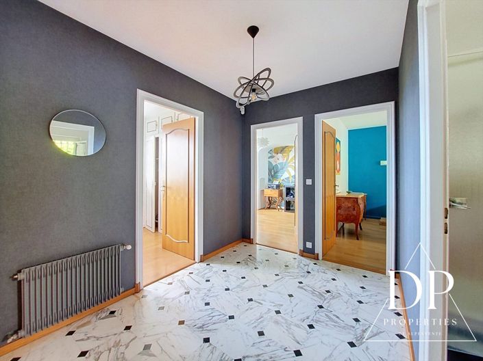 Image No.25-3 Bed House for sale