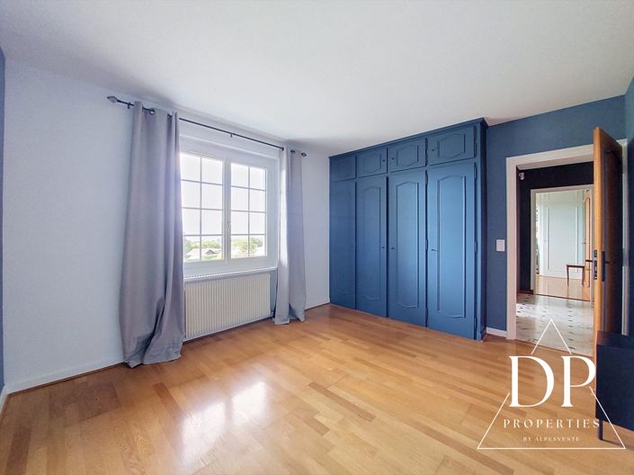 Image No.28-3 Bed House for sale