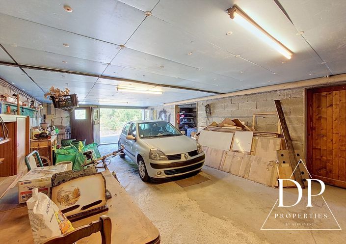 Image No.17-3 Bed House for sale