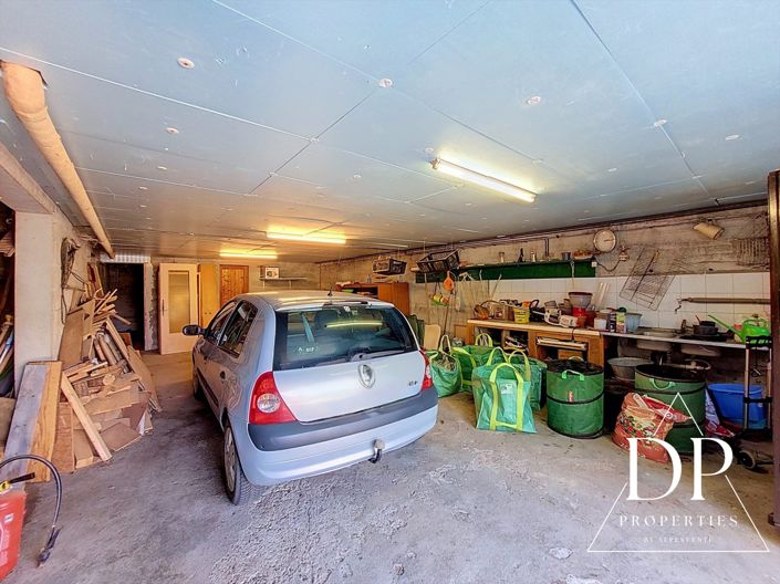 Image No.18-3 Bed House for sale