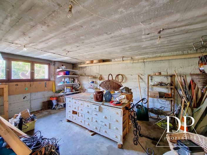 Image No.19-3 Bed House for sale