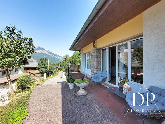 Image No.22-3 Bed House for sale