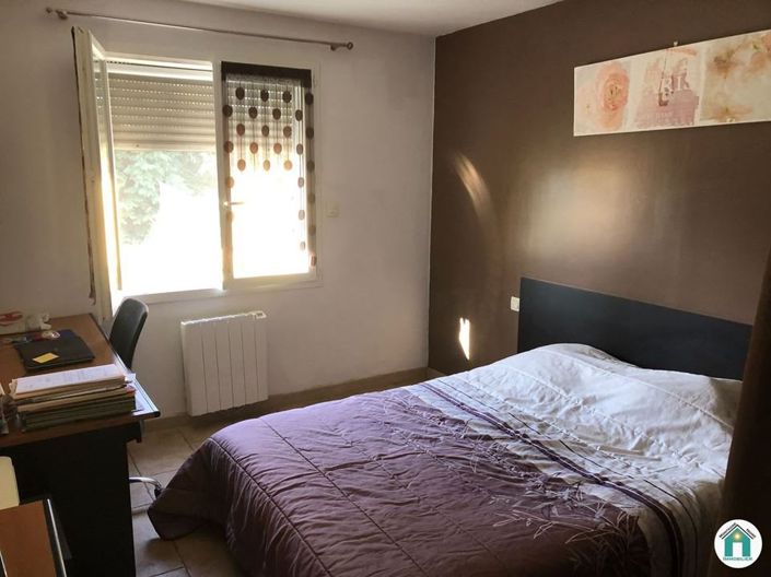 Image No.16-4 Bed House for sale