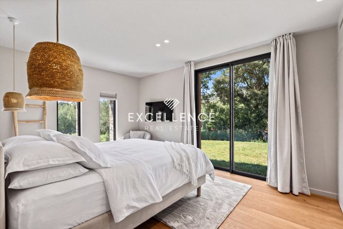 Image No.14-5 Bed House for sale