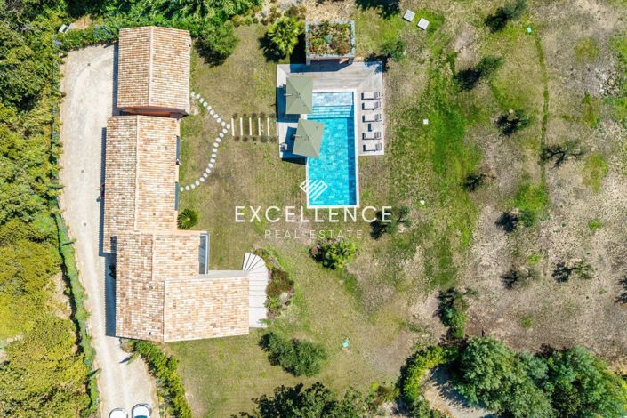 Image No.2-5 Bed House for sale