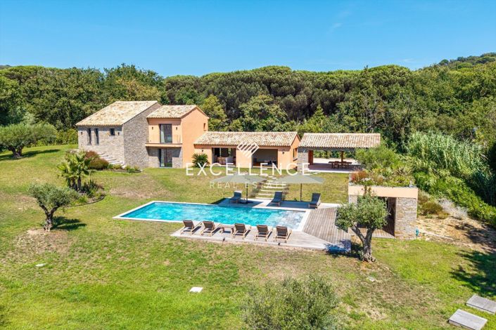 Image No.3-5 Bed House for sale
