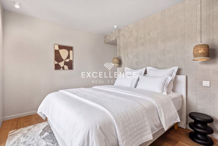 Image No.9-5 Bed House for sale