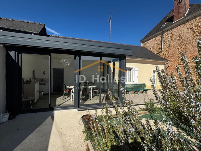 Image No.8-2 Bed House for sale