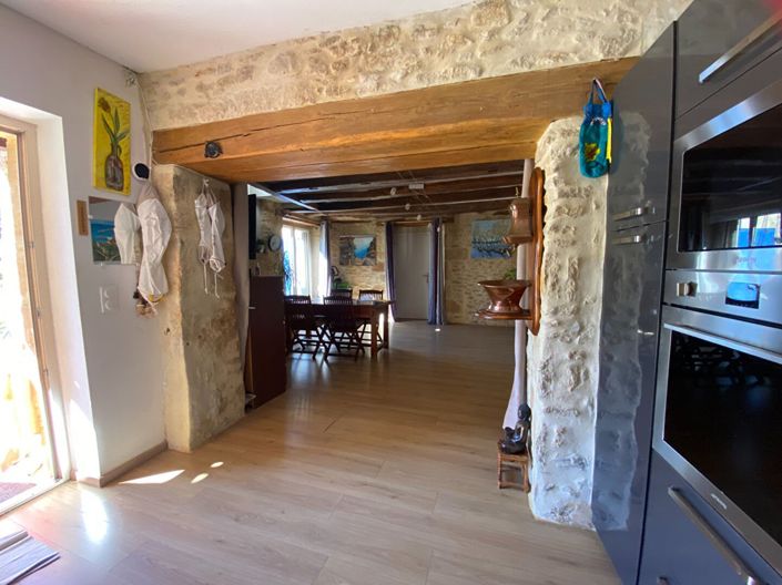 Image No.16-5 Bed House for sale
