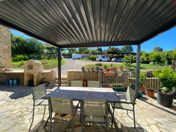 Image No.7-5 Bed House for sale